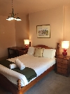 Heritage Queen Suite 808: Bedroom