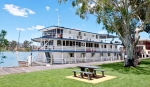 Lunch on the Proud Mary cruising Murray River